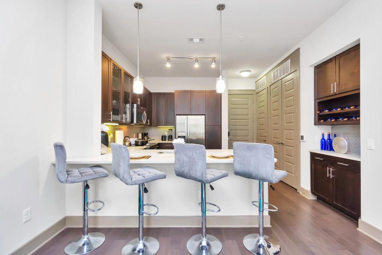 U1 Penthouse Downtown Houston Rental Car Available Apt 1Br 1Bth Gym Sleep Good מראה חיצוני תמונה