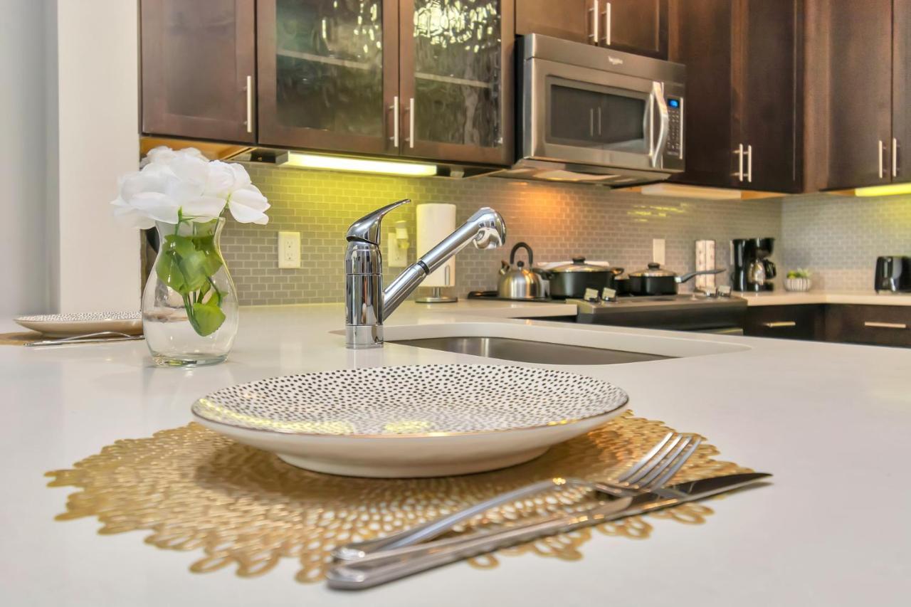 U1 Penthouse Downtown Houston Rental Car Available Apt 1Br 1Bth Gym Sleep Good מראה חיצוני תמונה