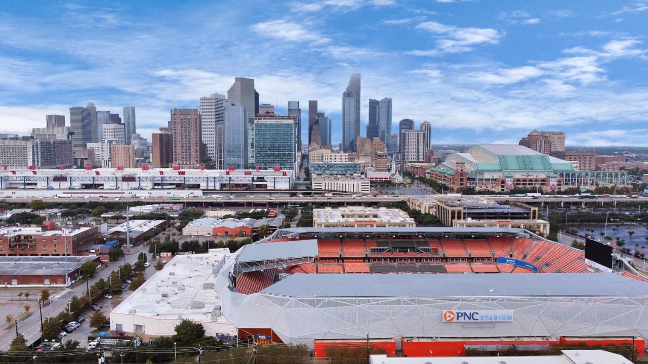 U1 Penthouse Downtown Houston Rental Car Available Apt 1Br 1Bth Gym Sleep Good מראה חיצוני תמונה